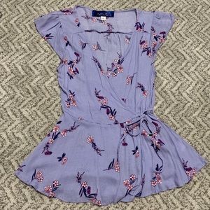 Floral V-neck Blouse